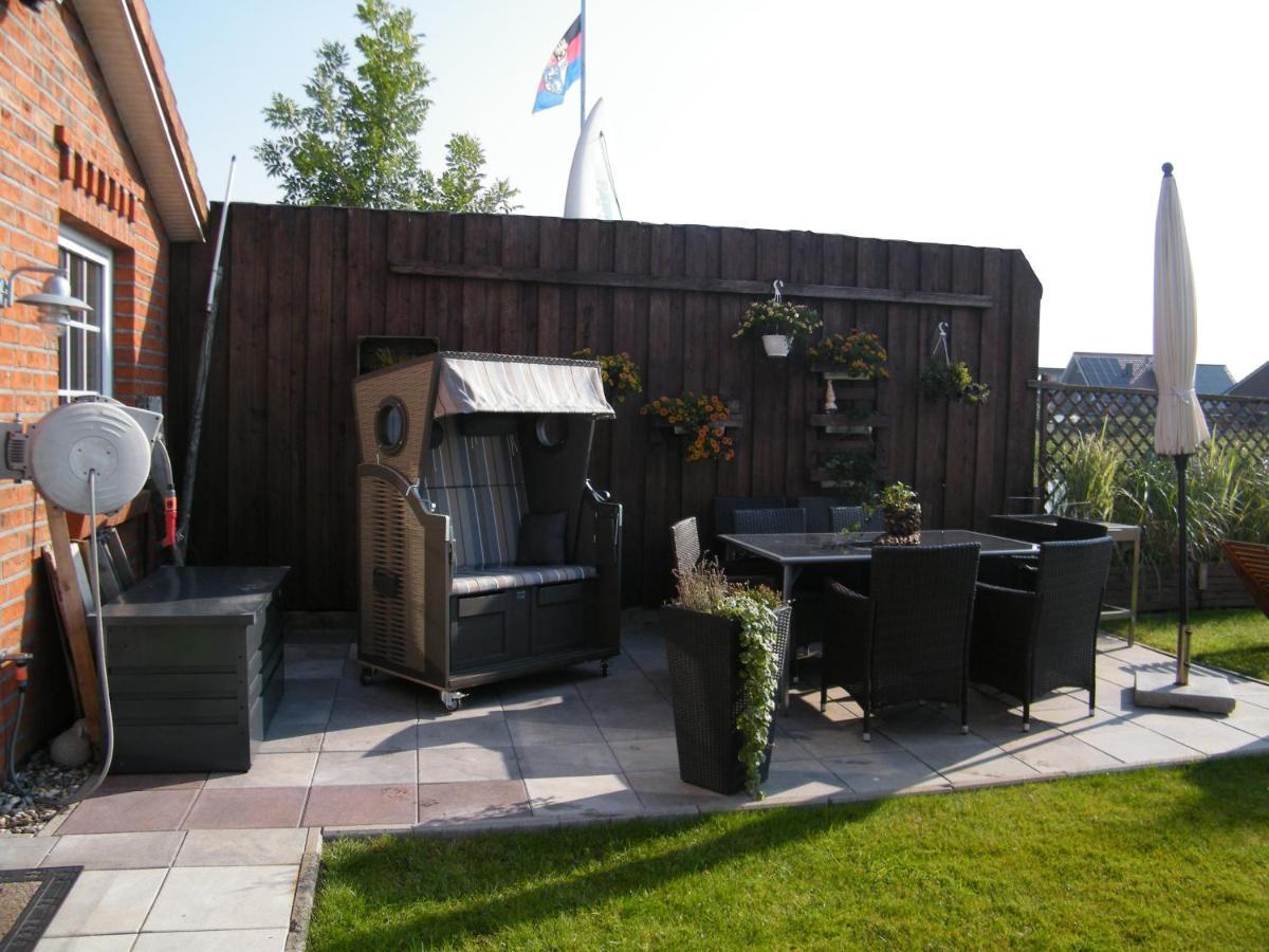 Gaestehaus " Schoene Aussicht " Neuharlingersiel Exterior photo